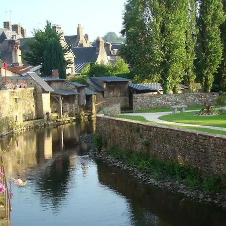 Cour Historique La Cour Des Trois Rois 1 Διαμέρισμα Villedieu-les-Poëles