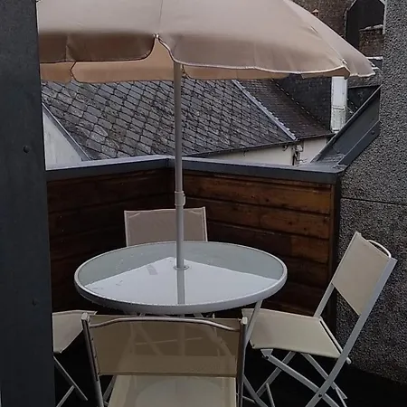 Appartamento Cour Historique La Cour Des Trois Rois 1 *