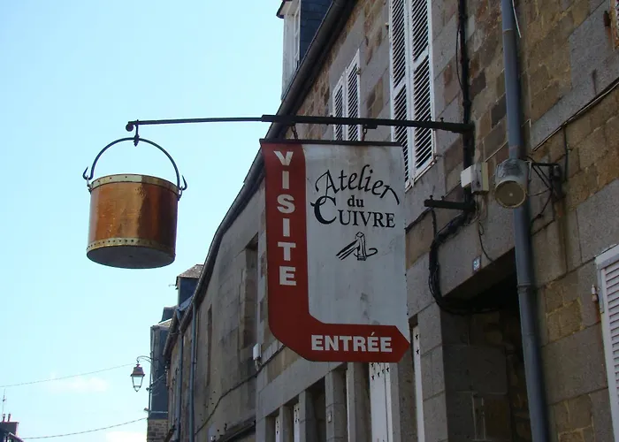 Apartment Cour Historique La Cour Des Trois Rois 1 Villedieu-les-Poeles-Rouffigny