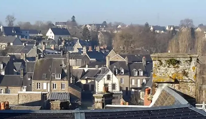 Apartment Cour Historique La Cour Des Trois Rois 1 Villedieu-les-Poeles-Rouffigny