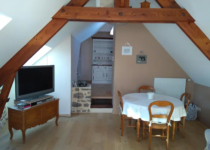 Cour Historique La Cour Des Trois Rois 1 * Villedieu-les-Poeles-Rouffigny