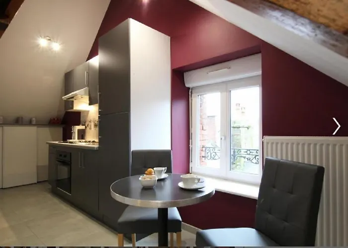 Cour Historique La Cour Des Trois Rois 1 Apartment Villedieu-les-Poeles-Rouffigny